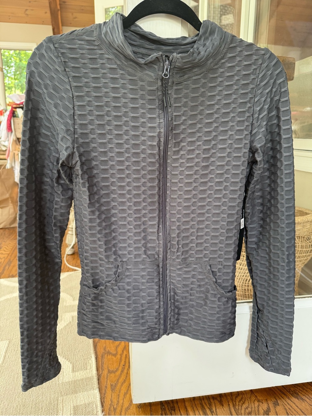 New Mix NWT Textured HONEYCOMB Zip-Front Jacket - Slate S/Med smoke free home
